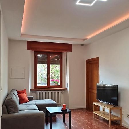 Appartamento Poli Кастильоне-деи-Пеполи Экстерьер фото