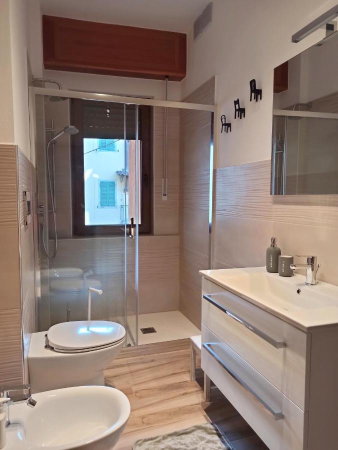 Appartamento Poli Кастильоне-деи-Пеполи Экстерьер фото