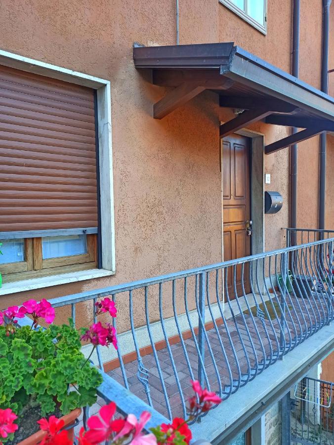 Appartamento Poli Кастильоне-деи-Пеполи Экстерьер фото